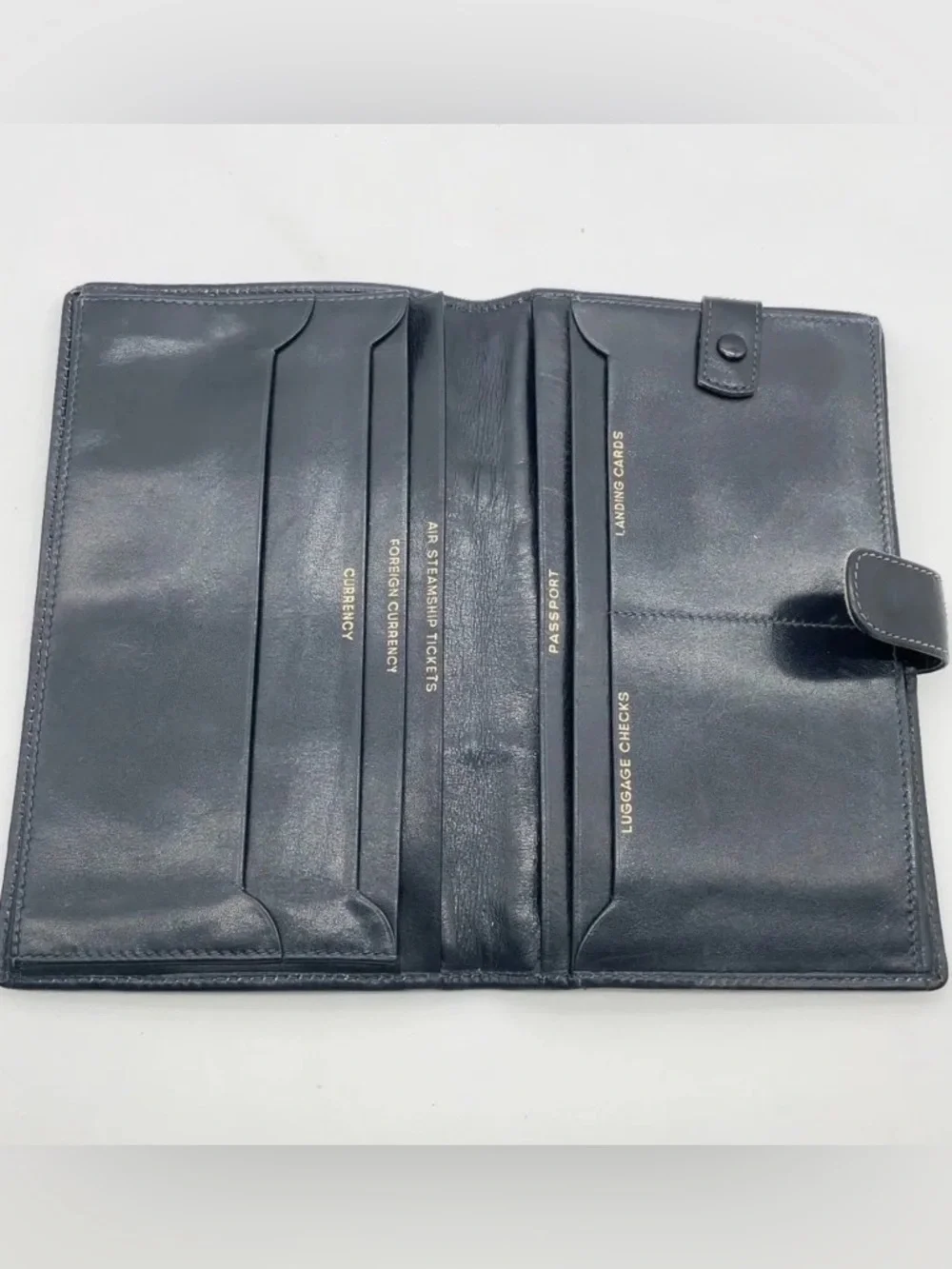 Auth Gucci Sherry Line Navy GG
Canvas Passcase/Wallet - Picture 4 of 6